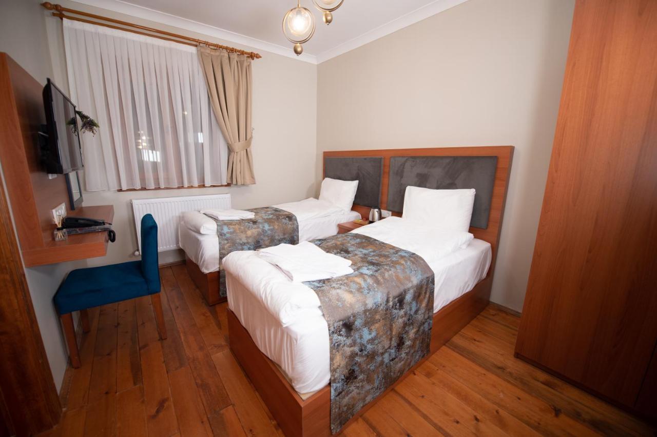Ahiska Palas Otel Kars Ngoại thất bức ảnh