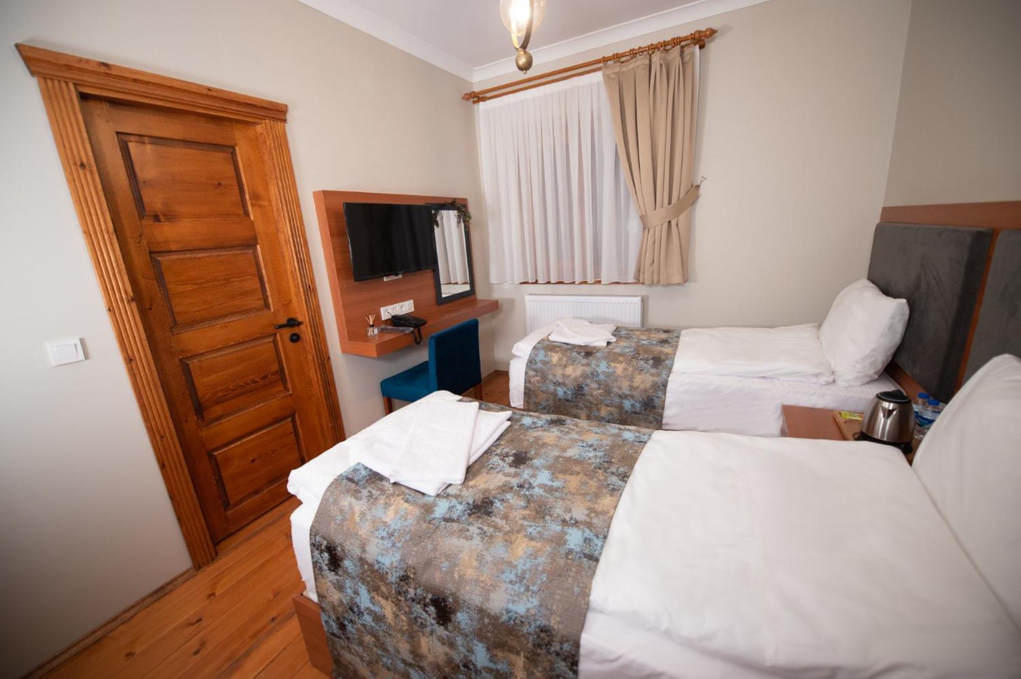 Ahiska Palas Otel Kars Ngoại thất bức ảnh